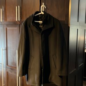 Men’s Coat Size Large Daniel Hechter Black